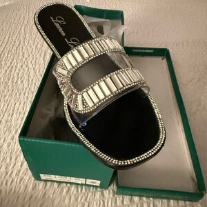 Lauren Lorraine Black Sandals with Silver Accents